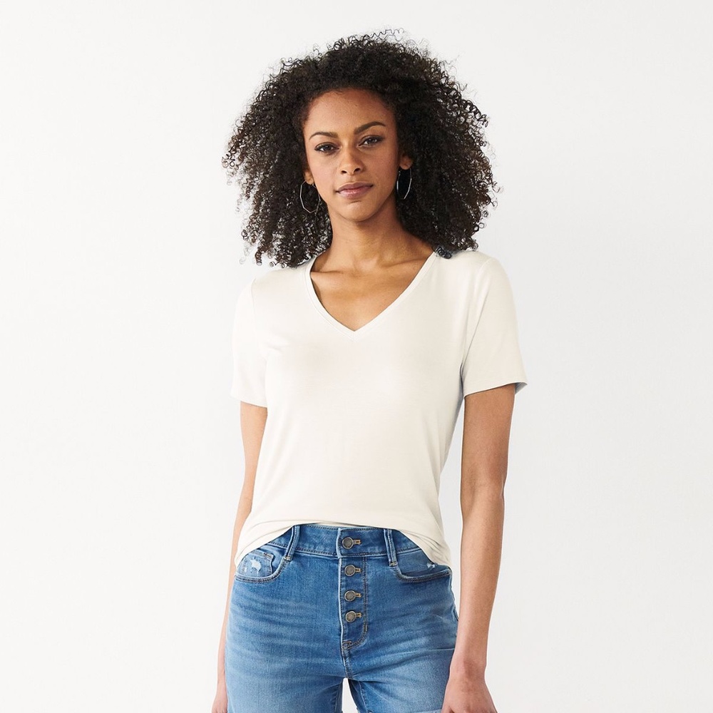 Nine West Essential V-Neck Tee